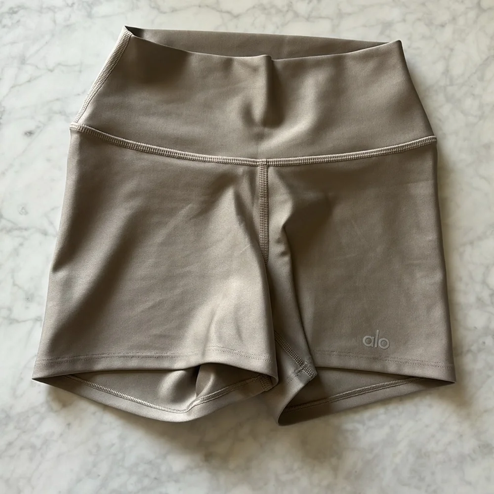 ALO 3" HIGH-WAIST AIRLIFT SHORT XXS - Picture 5 of 8